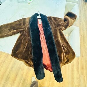 Vintage Luxurious Brown Faux Fur swing coat with Black Trim